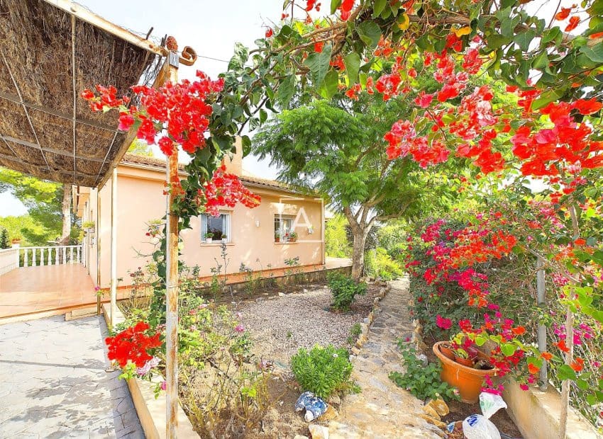 Chalet de 5 habitaciones en Pinar de Campoverde en venta - 424.995 € (Ref: 9640633)