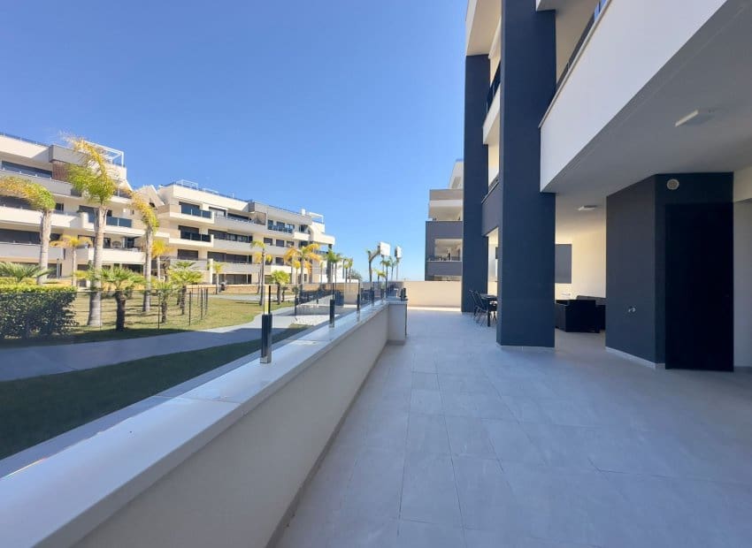 3 chambre Appartement à vendre à Playa Flamenca avec piscine - 589 900 € (Ref: 9649889)