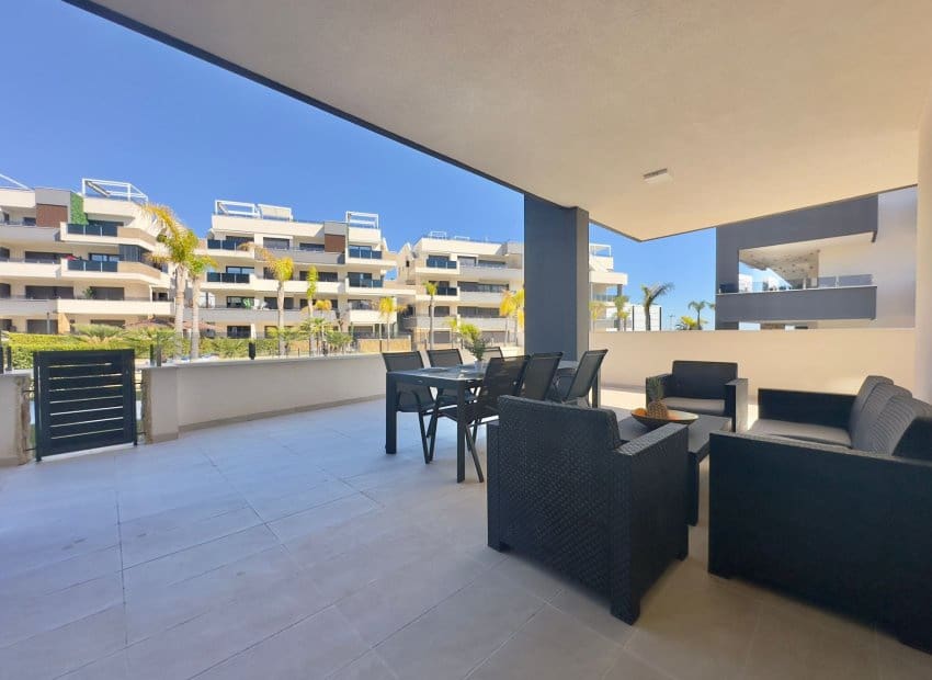 3 chambre Appartement à vendre à Playa Flamenca avec piscine - 589 900 € (Ref: 9649889)