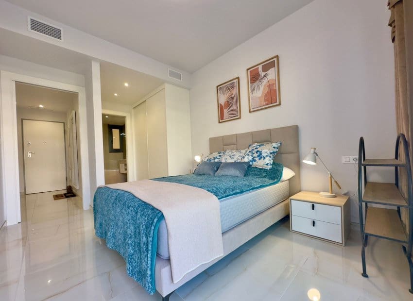 3 chambre Appartement à vendre à Playa Flamenca avec piscine - 589 900 € (Ref: 9649889)