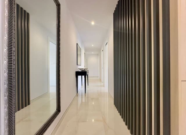 3 chambre Appartement à vendre à Playa Flamenca, Orihuela avec piscine - 589 900 € (Ref: 9649889)