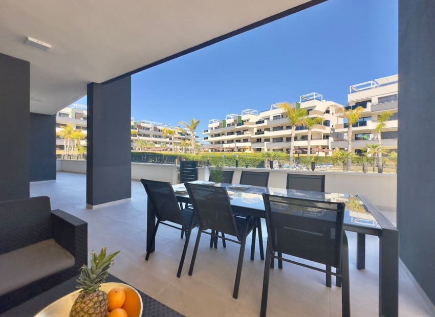 3 chambre Appartement à vendre à Playa Flamenca avec piscine - 589 900 € (Ref: 9649889)