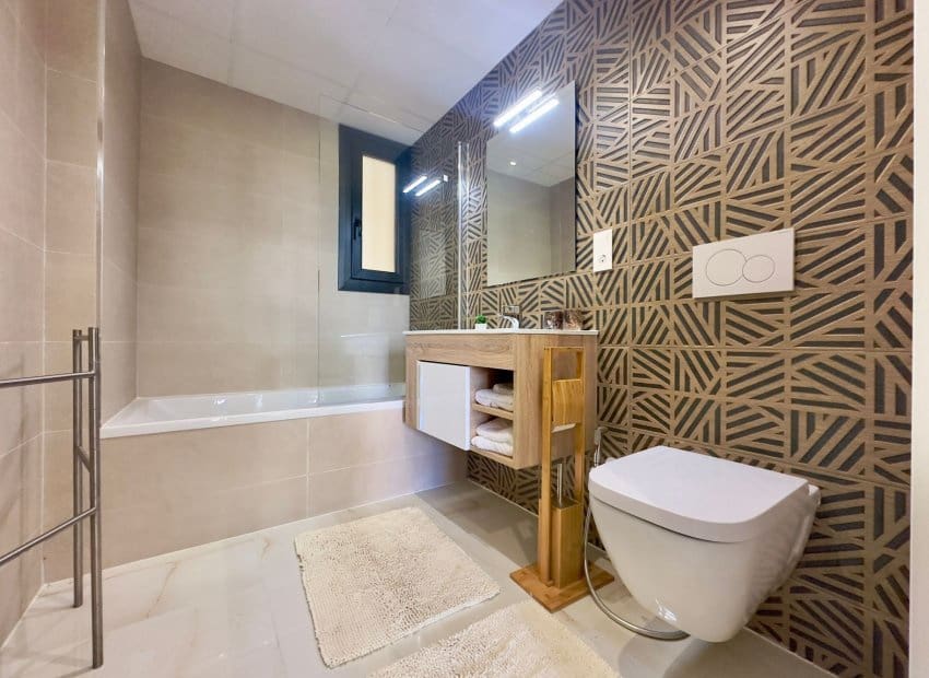 3 chambre Appartement à vendre à Playa Flamenca avec piscine - 589 900 € (Ref: 9649889)