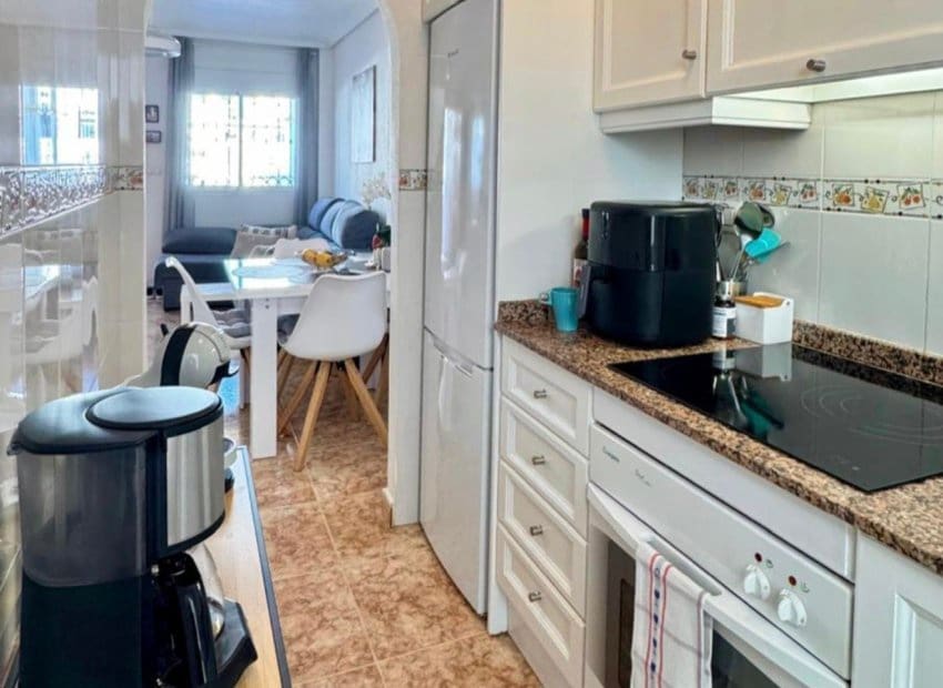 2 bedroom Apartment for sale in Orihuela Costa with pool - € 174,900 (Ref: 9649891)