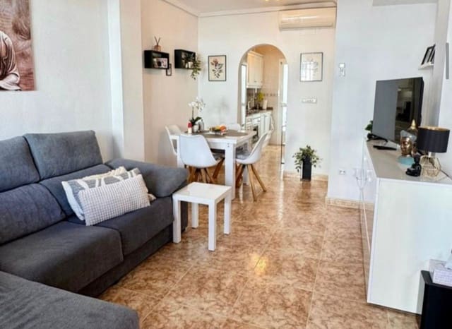 2 bedroom Apartment for sale in Punta Prima, Orihuela with pool - € 174,900 (Ref: 9649891)