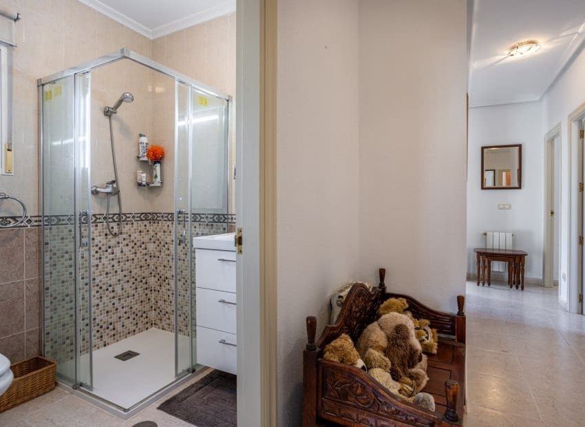 3 sovrum Villa till salu i Bigastro - 295 000 € (Ref: 9649892)