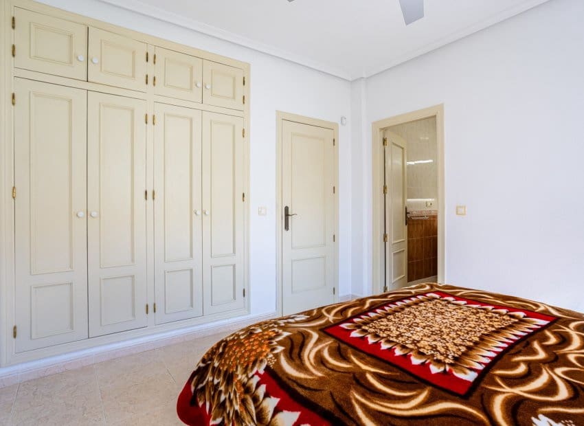 3 sovrum Villa till salu i Bigastro - 295 000 € (Ref: 9649892)