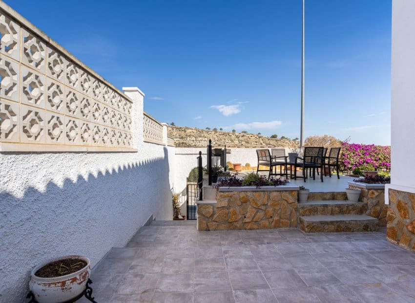 3 sovrum Villa till salu i Bigastro - 295 000 € (Ref: 9649892)