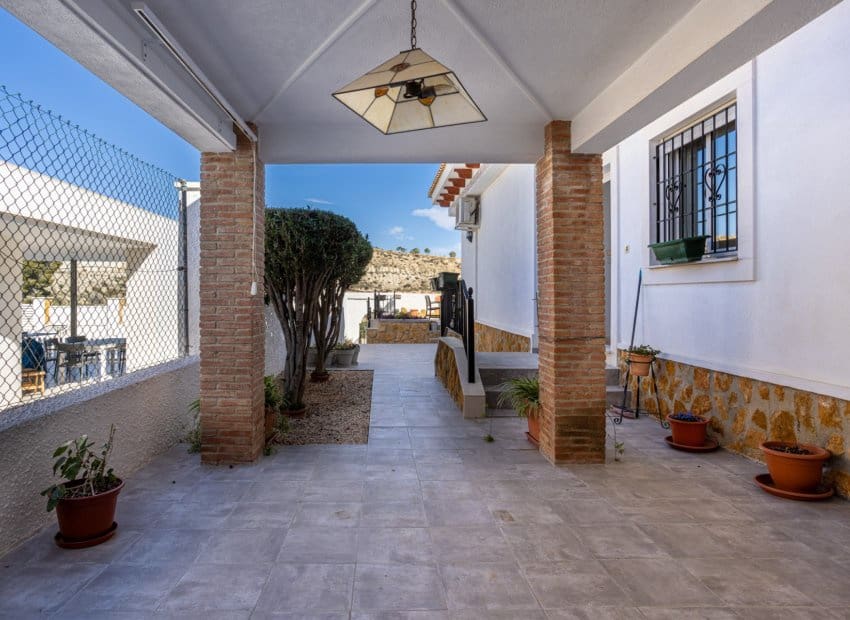 3 sovrum Villa till salu i Bigastro - 295 000 € (Ref: 9649892)