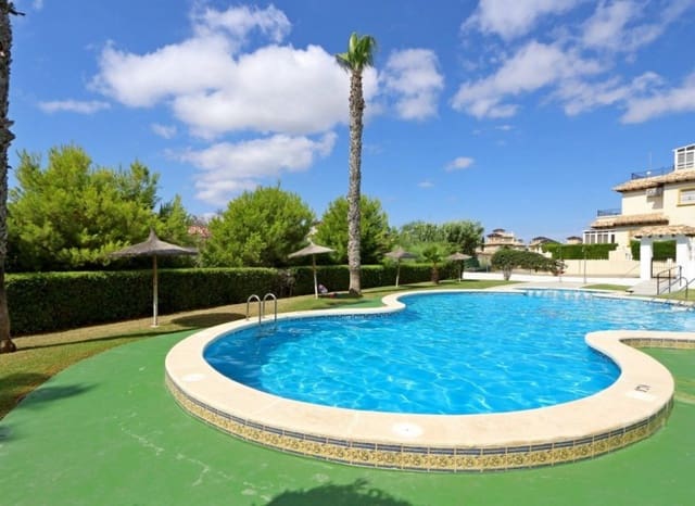 4 sovrum Villa till salu i Playa Flamenca, Orihuela med pool - 379 000 € (Ref: 9649894)