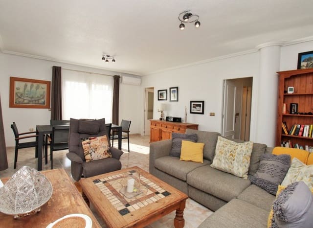 4 sovrum Villa till salu i Playa Flamenca, Orihuela med pool - 379 000 € (Ref: 9649894)