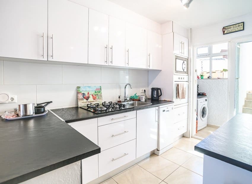 3 makuuhuone Huoneisto myytävänä paikassa Los Balcones mukana uima-altaan - 189 000 € (Ref: 9650491)