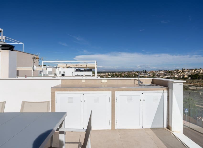 3 bedroom Villa for sale in Benijofar - € 439,900 (Ref: 9653326)