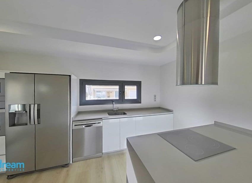 3 sovrum Villa till salu i Benimar med pool - 495 000 € (Ref: 9653328)