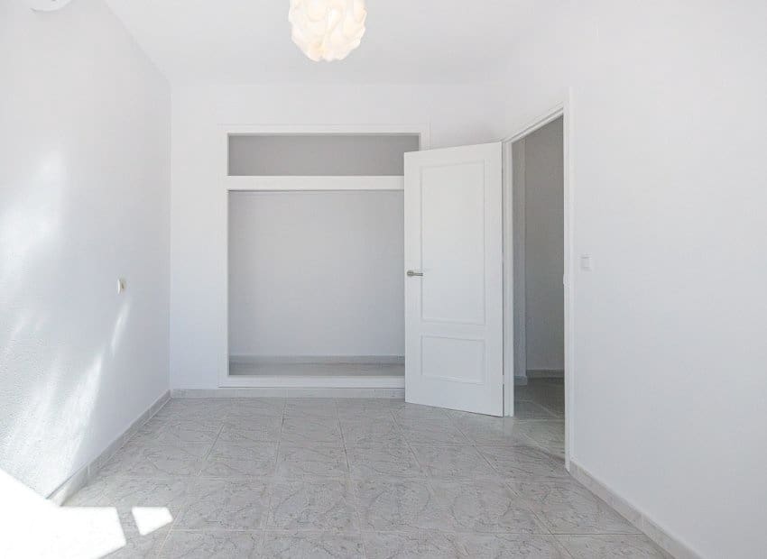 3 bedroom Villa for sale in San Miguel de Salinas - € 144,900 (Ref: 9653331)