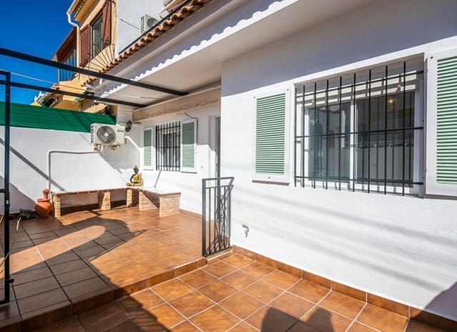 3 bedroom Villa for sale in San Miguel de Salinas - € 144,900 (Ref: 9653331)
