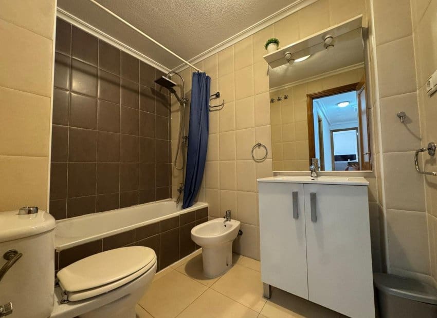 2 quarto Apartamento para venda em Torrevieja - 174 900 € (Ref: 9657036)