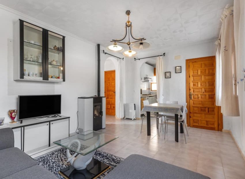 Chalet de 3 habitaciones en La Siesta en venta - 224.000 € (Ref: 9657037)