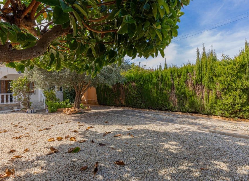 Chalet de 3 habitaciones en La Siesta en venta - 224.000 € (Ref: 9657037)