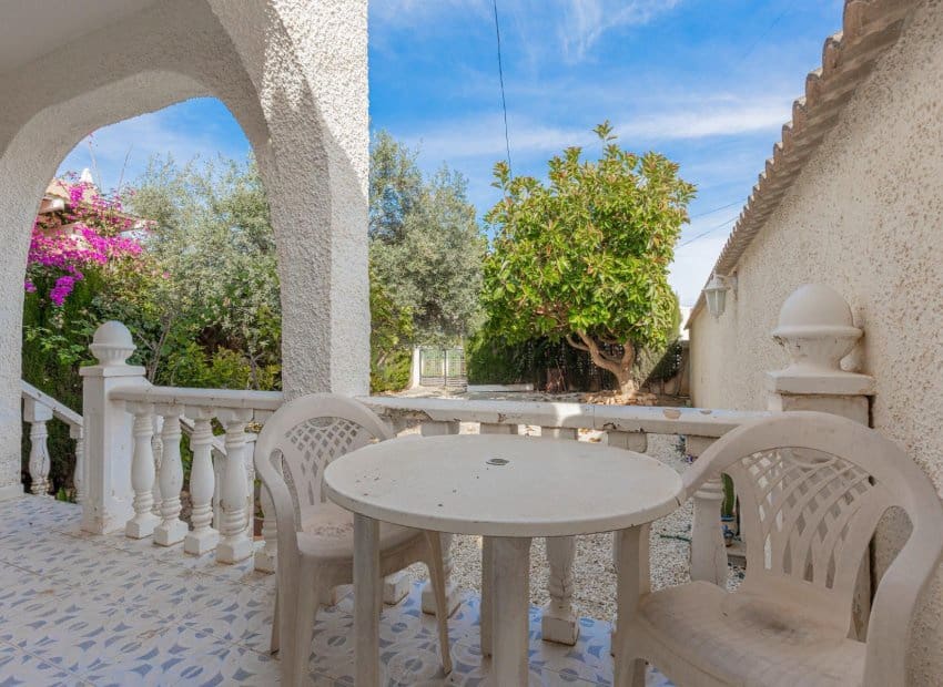 Chalet de 3 habitaciones en La Siesta en venta - 224.000 € (Ref: 9657037)