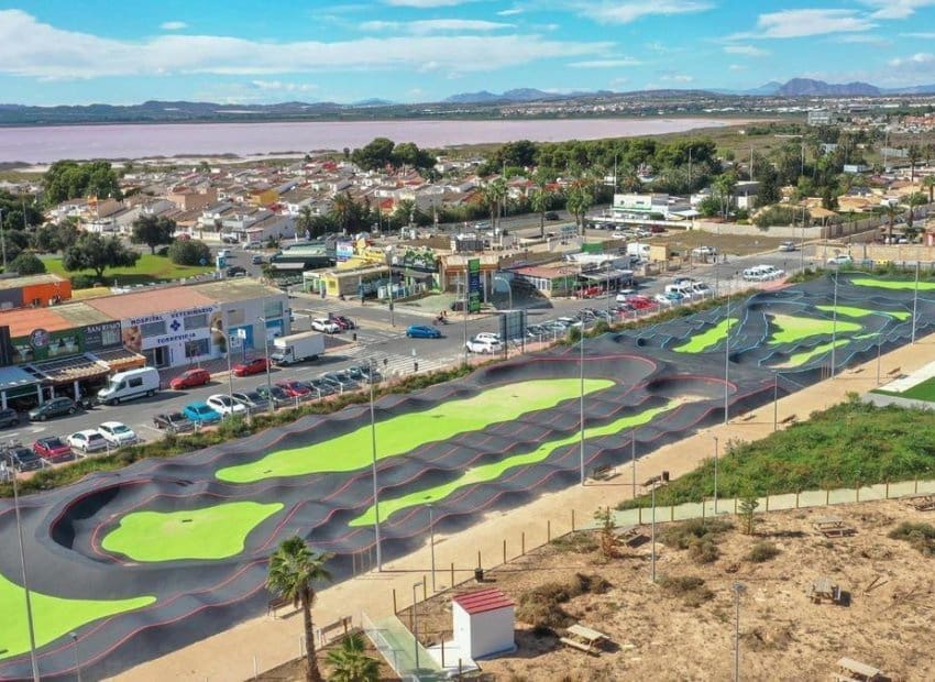 Chalet de 3 habitaciones en La Siesta en venta - 224.000 € (Ref: 9657037)