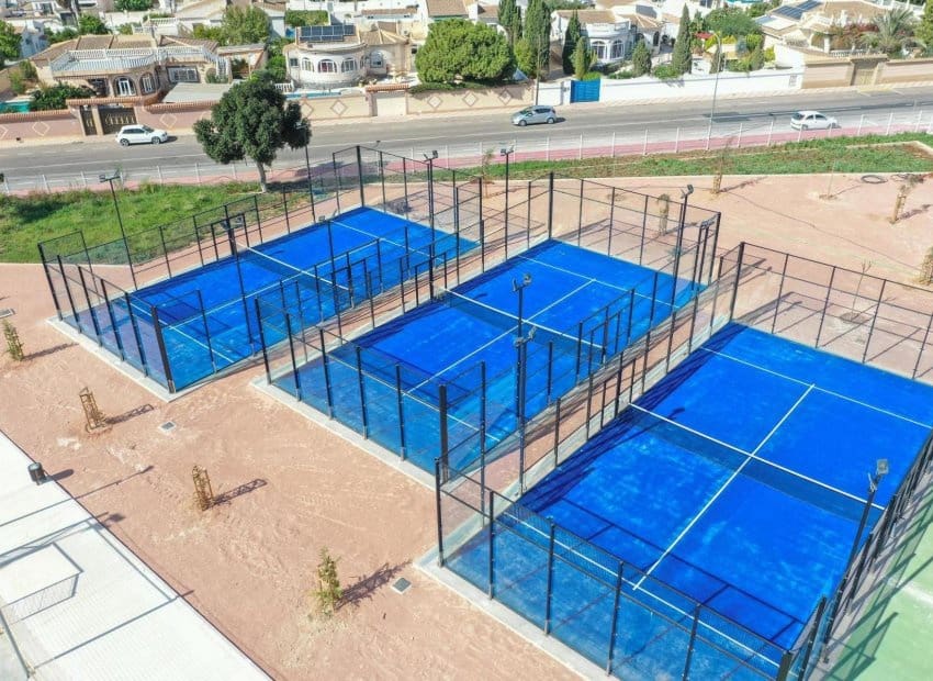 Chalet de 3 habitaciones en La Siesta en venta - 224.000 € (Ref: 9657037)