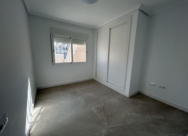 Apartamento de 2 habitaciones en El Mojon, Pilar de la Horadada en venta con piscina - 225.000 € (Ref: 9657045)