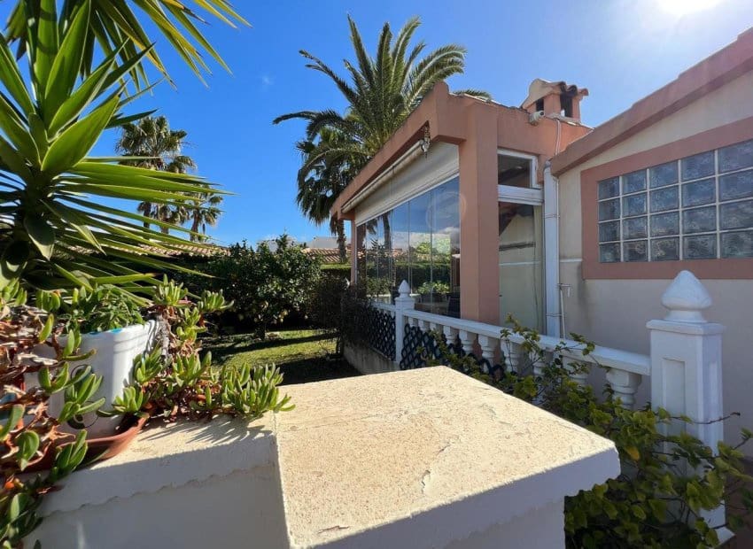 3 soveværelse Villa til salg i Cabo Roig med swimmingpool - € 790.000 (Ref: 9657047)