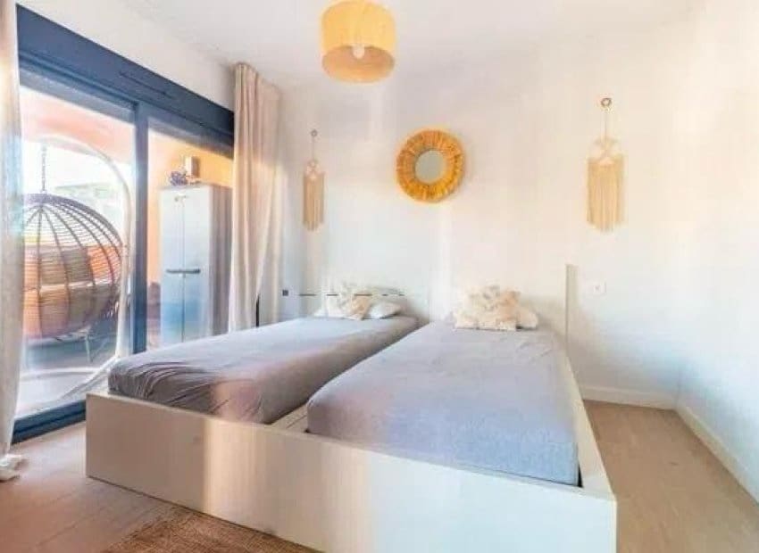 2 slaapkamer Appartement te koop in Filipinas met zwembad - € 275.000 (Ref: 9659670)