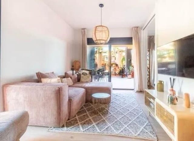 2 slaapkamer Appartement te koop in Las Filipinas met zwembad - € 275.000 (Ref: 9659670)