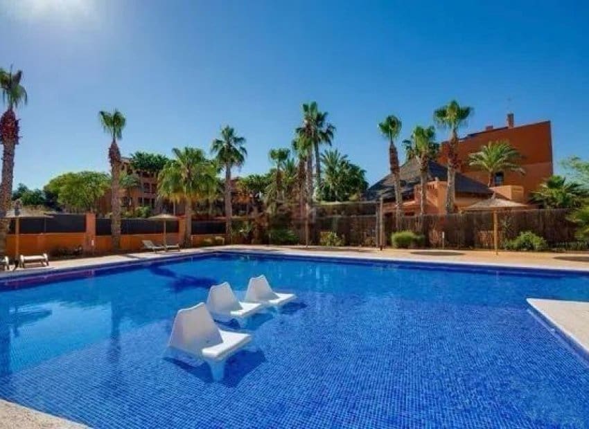 2 slaapkamer Appartement te koop in Filipinas met zwembad - € 275.000 (Ref: 9659670)