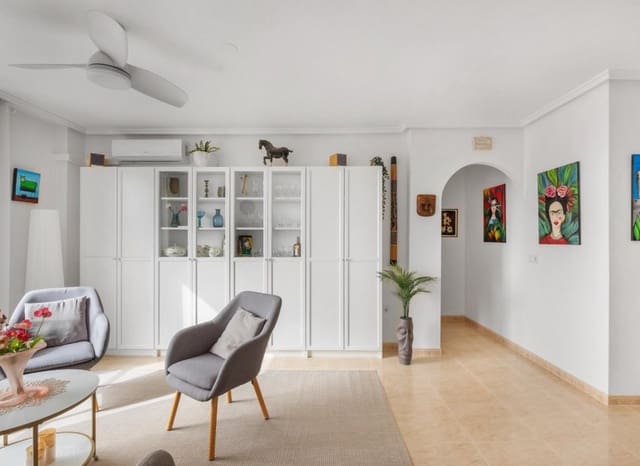 3 sypialnia Apartament na sprzedaż w Centro, Torrevieja z basenem - 189 000 € (Ref: 9659671)