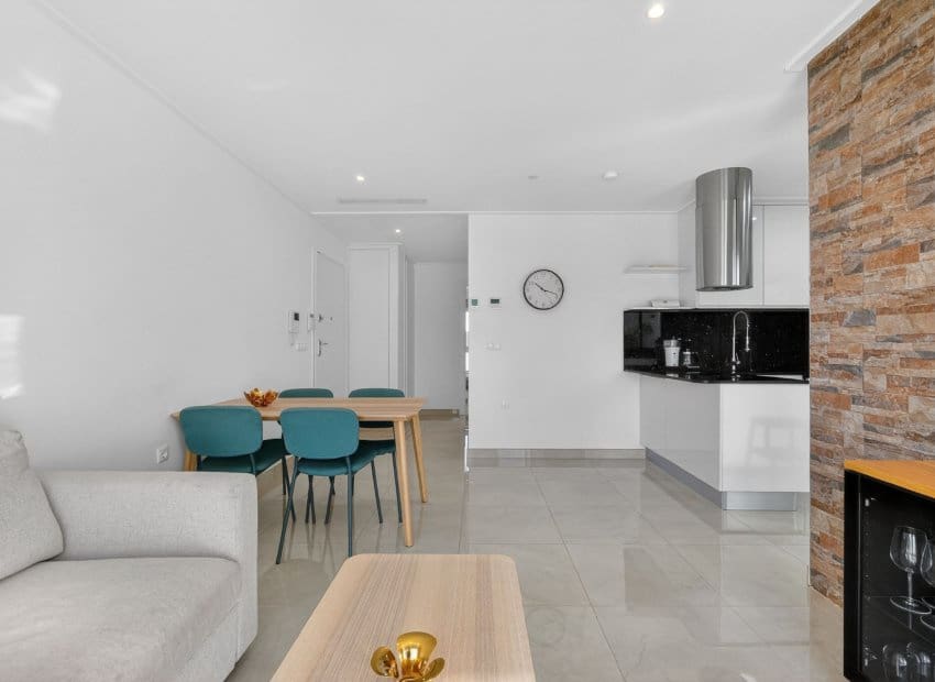 2 bedroom Apartment for sale in Ciudad Quesada with pool - € 249,000 (Ref: 9659673)