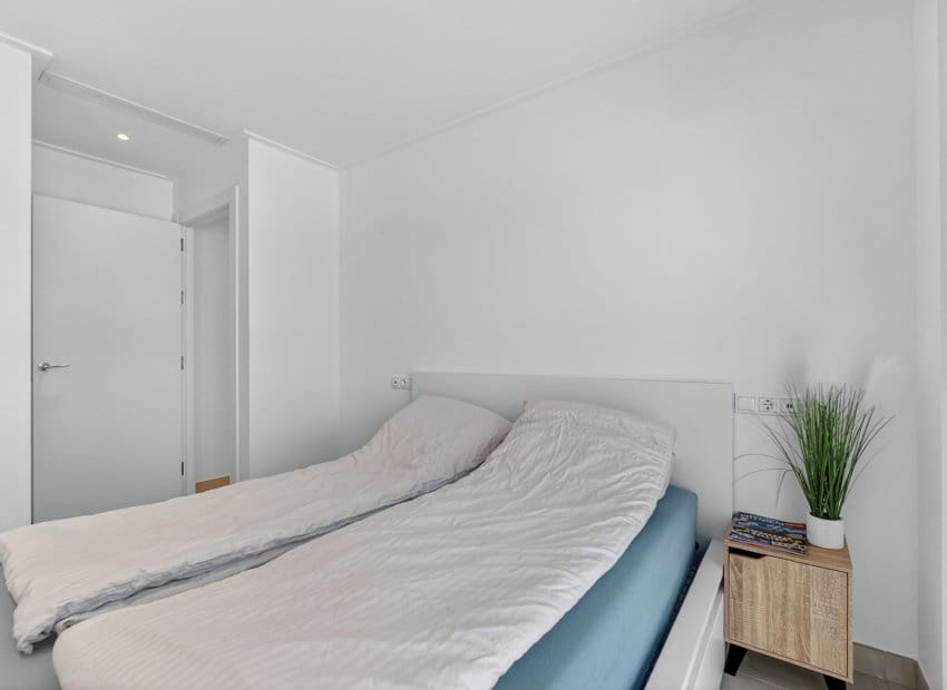 2 bedroom Apartment for sale in Ciudad Quesada with pool - € 249,000 (Ref: 9659673)