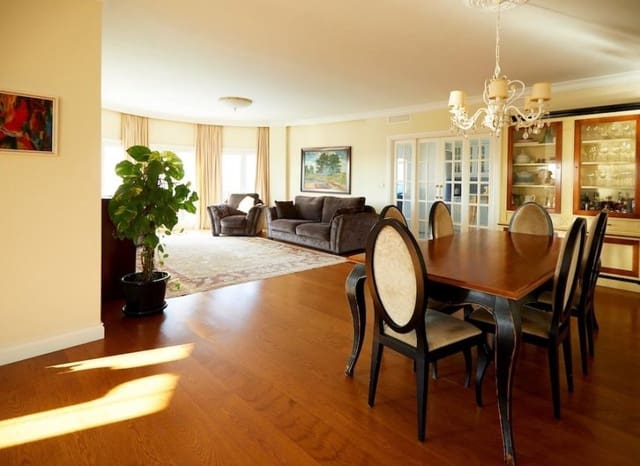 5 Zimmer Villa zu verkaufen in Ciudad Quesada, Rojales mit Pool - 790.000 € (Ref: 9662192)