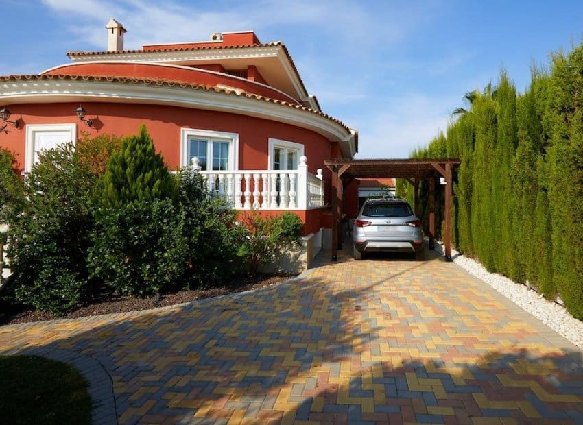 5 quarto Moradia para venda em Ciudad Quesada com piscina - 790 000 € (Ref: 9662192)