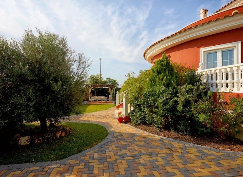 5 quarto Moradia para venda em Ciudad Quesada com piscina - 790 000 € (Ref: 9662192)