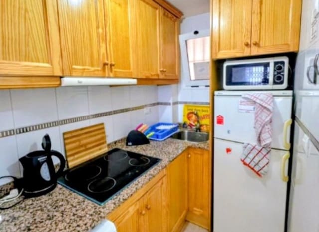 2 makuuhuone Huoneisto myytävänä paikassa El Molino, Torrevieja mukana uima-altaan - 115 000 € (Ref: 9662193)