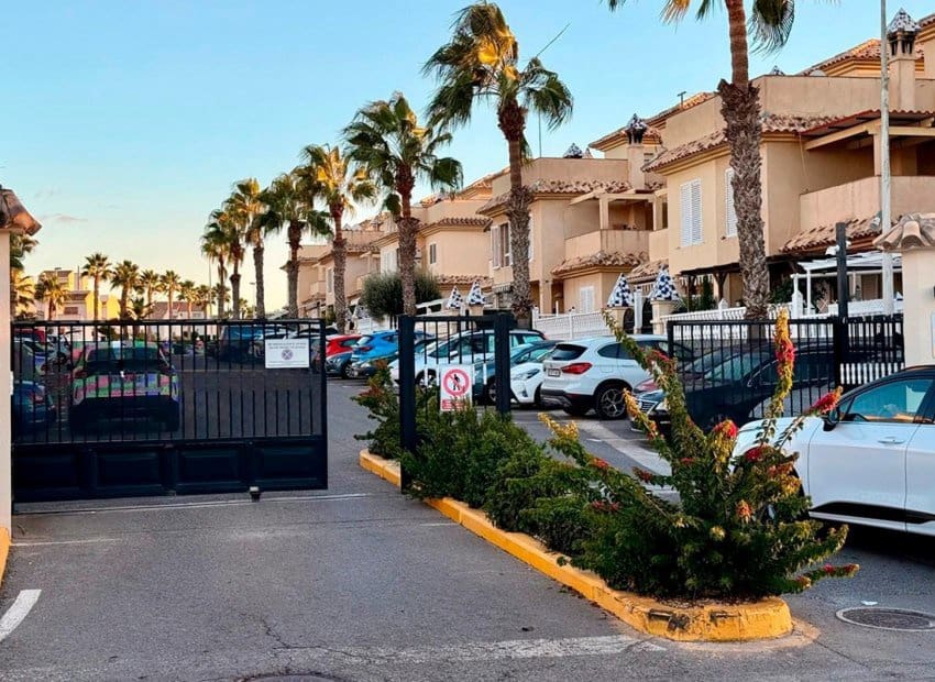 3 sovrum Lägenhet till salu i Gran Alacant - 210 000 € (Ref: 9662194)