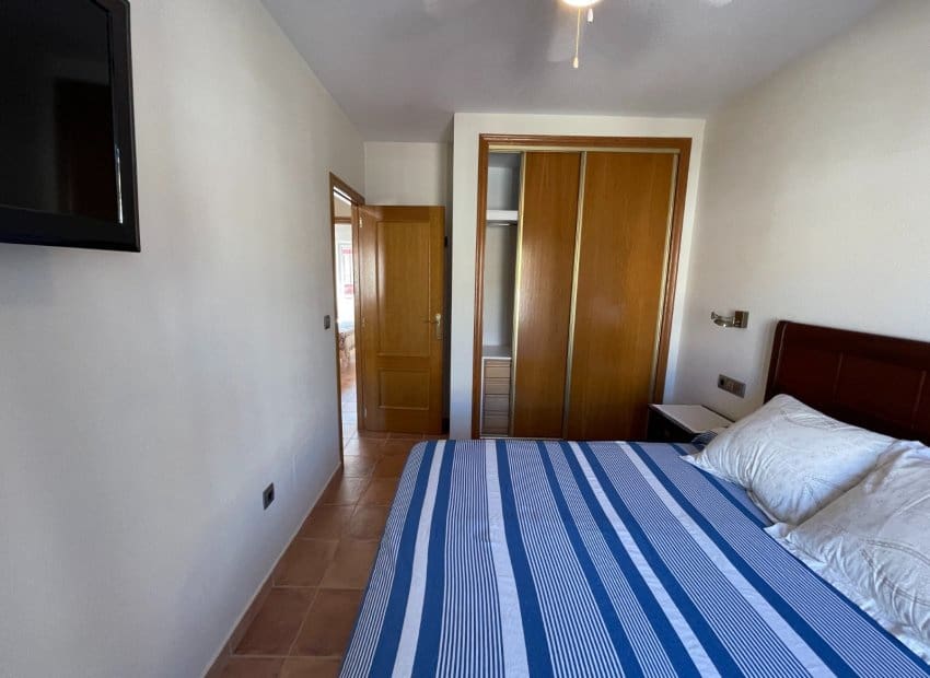 4 makuuhuone Omakotitalo myytävänä paikassa El Mojon - 460 000 € (Ref: 9665426)