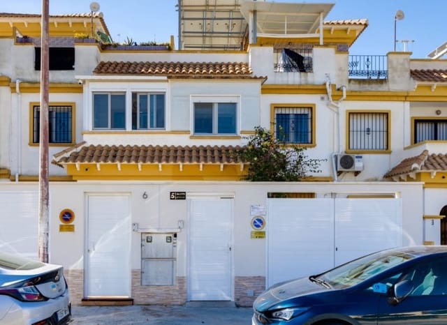 Casa de 3 habitaciones en Aguas Nuevas, Torrevieja en venta con piscina - 249.900 € (Ref: 9665427)