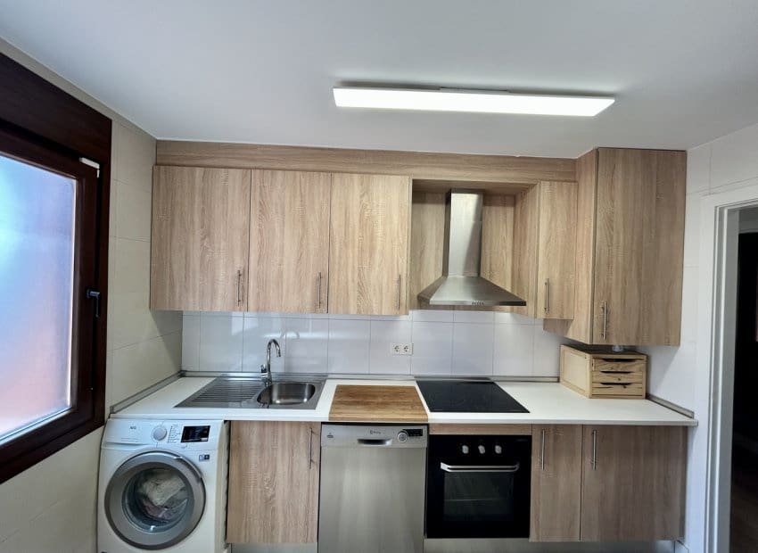 3 bedroom Apartment for sale in Los Alcazares with pool - € 276,000 (Ref: 9667108)