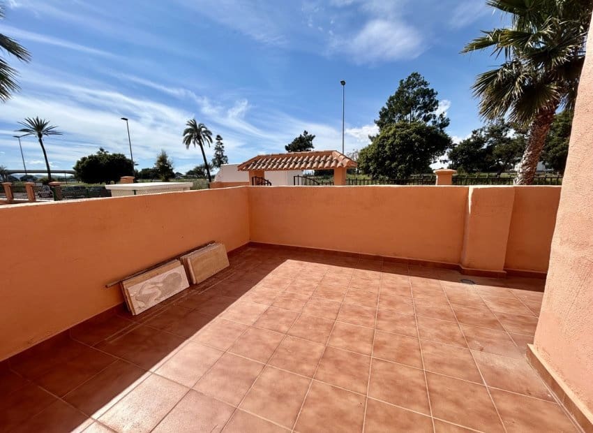 3 bedroom Apartment for sale in Los Alcazares with pool - € 276,000 (Ref: 9667108)
