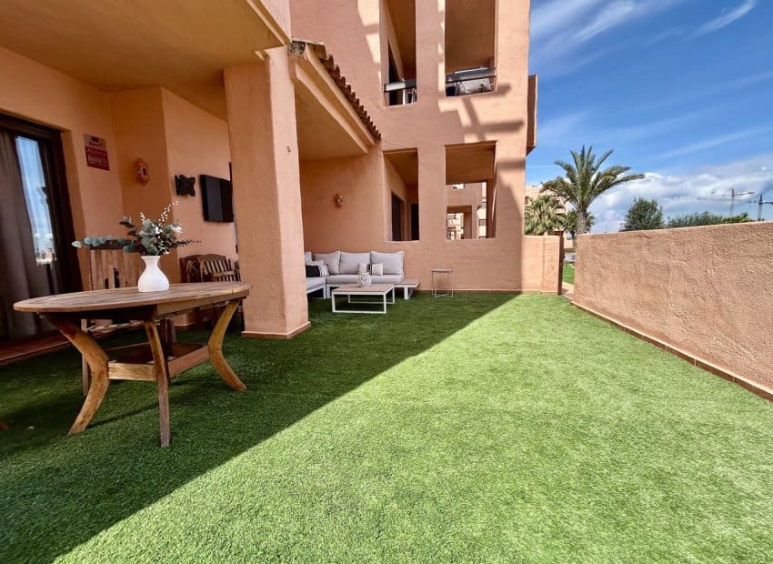 3 bedroom Apartment for sale in Los Alcazares with pool - € 276,000 (Ref: 9667108)