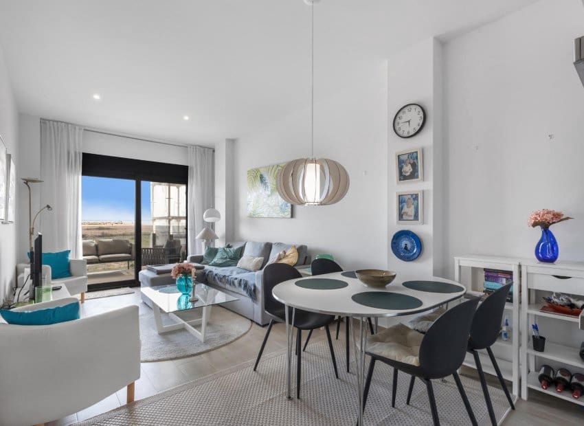 3 bedroom Apartment for sale in Torrevieja with pool - € 299,900 (Ref: 9671125)