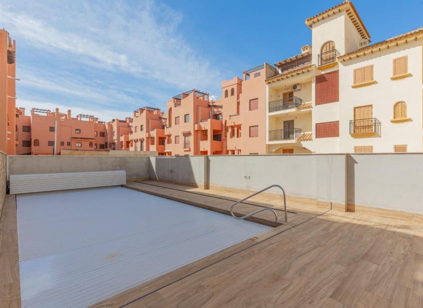 3 bedroom Apartment for sale in Torrevieja with pool - € 299,900 (Ref: 9671125)