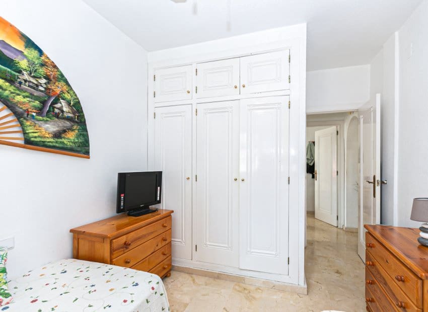 2 quarto Apartamento para venda em Orihuela Costa com piscina - 199 999 € (Ref: 9675985)