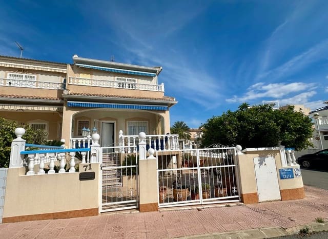 2 bedroom Townhouse for sale in Doña Pepa, Rojales with pool - € 260,000 (Ref: 9676327)