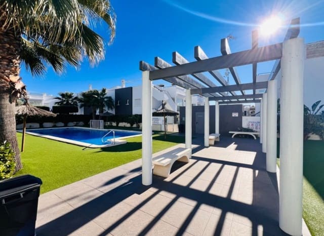 2 sypialnia Apartament na sprzedaż w Aguas Nuevas, Torrevieja z basenem - 199 500 € (Ref: 9680610)