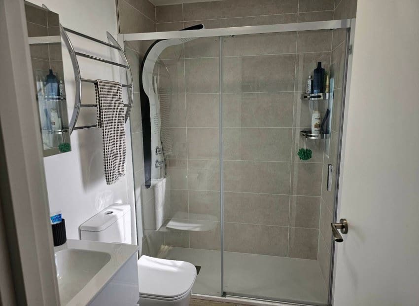 4 bedroom Villa for sale in San Fulgencio with pool - € 520,000 (Ref: 9680612)